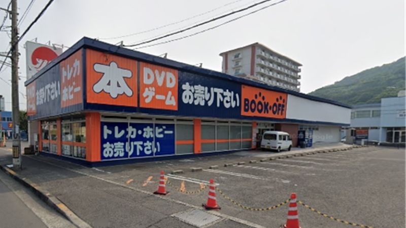 bookoff 高松郷東店外観