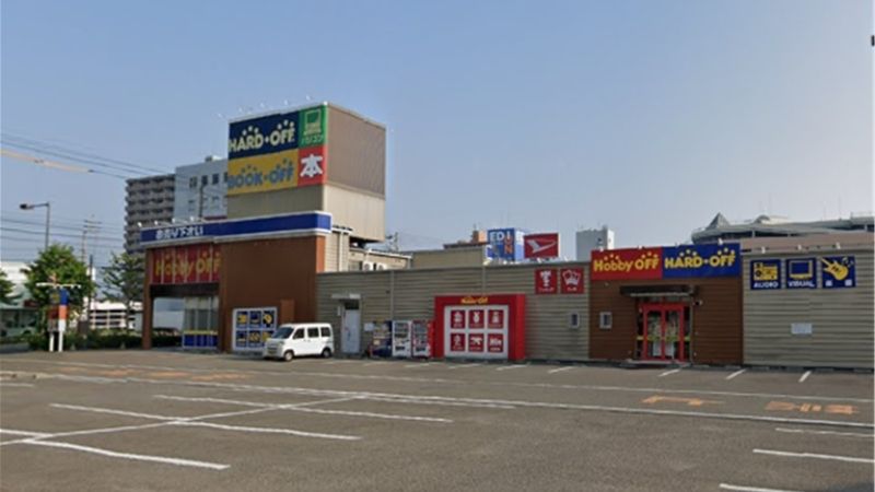 ホビーオフ松山駅前店外観