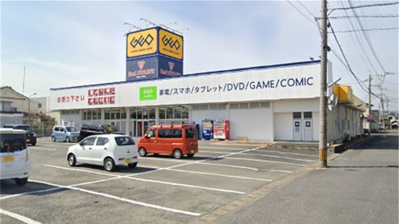 ゲオ 延岡店外観