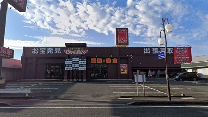 マンガ倉庫 鹿屋店外観